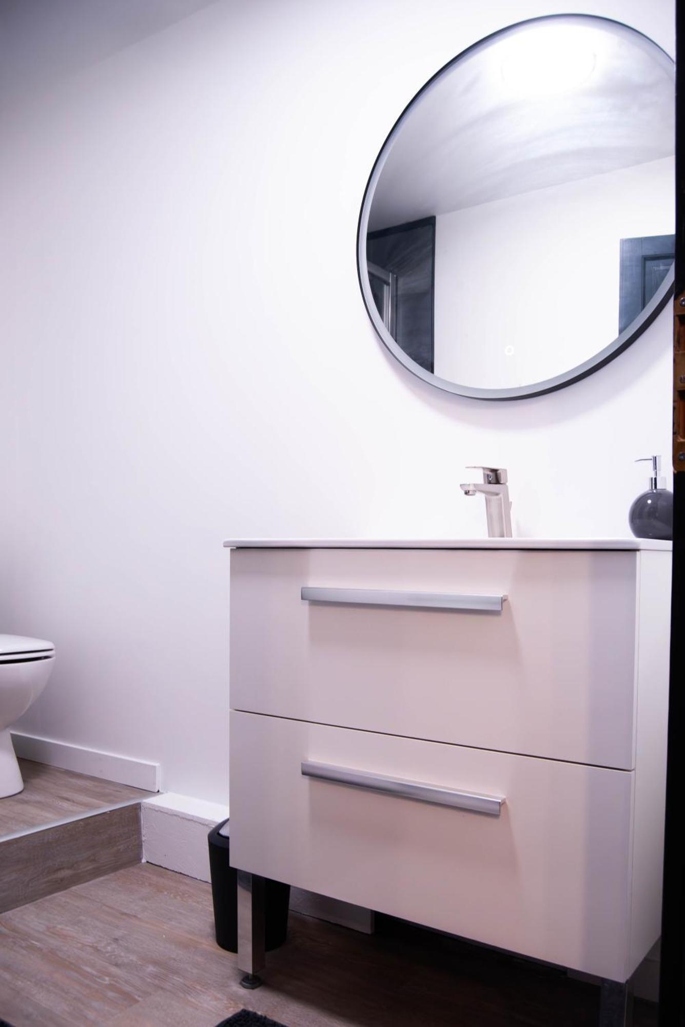 Suite Romantique Jacuzzi مولان المظهر الخارجي الصورة